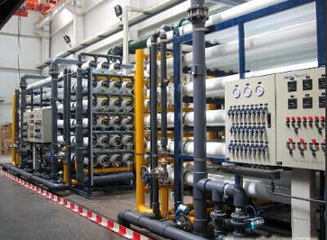 小型1噸 小時(shí)反滲透設(shè)備